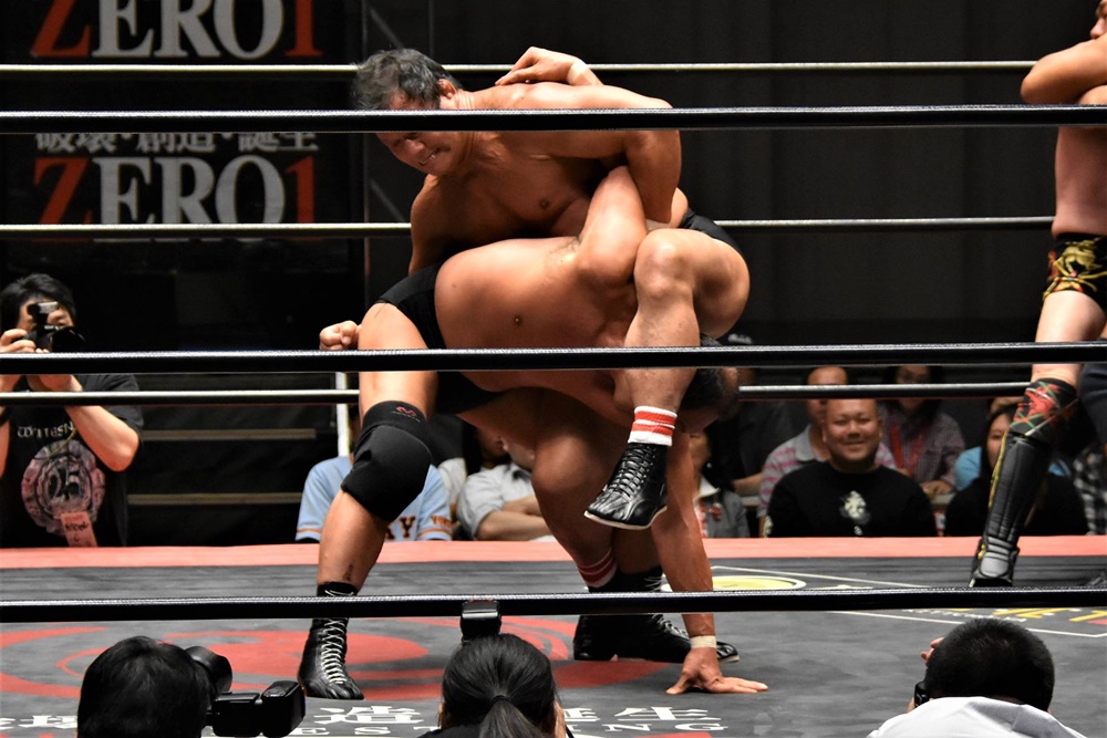 プロレスリングZERO1】＜大谷晋二郎＆高岩竜一25周年記念試合＞藤波