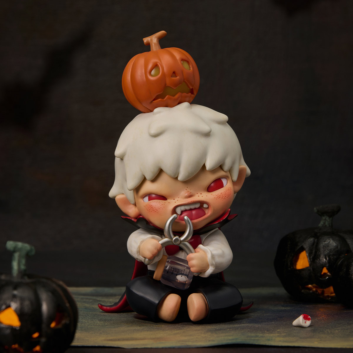 Hirono Monsters' Carnival Series Figures - POP MART (Japan)