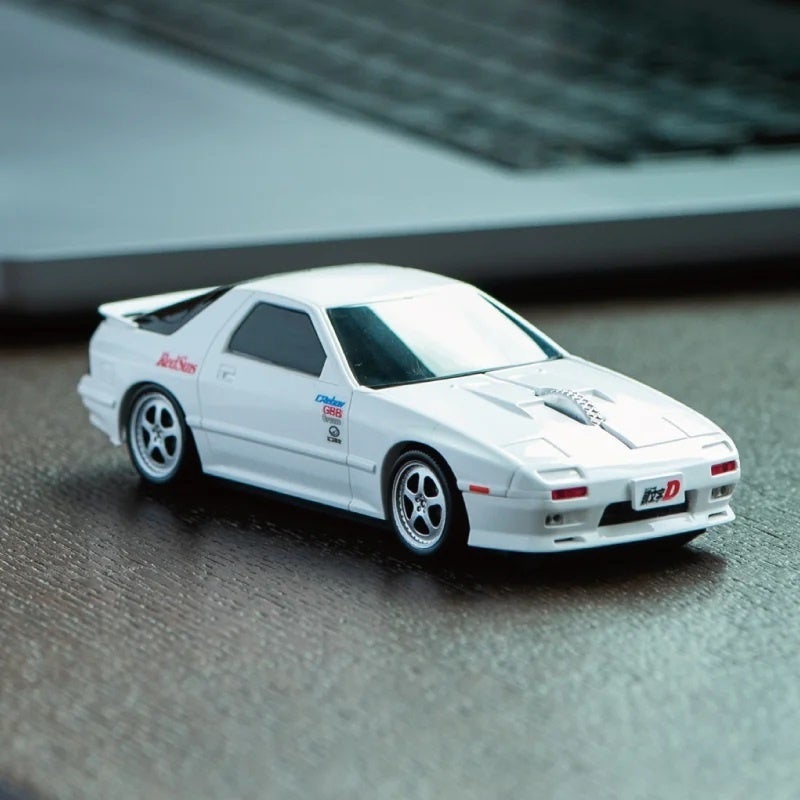 ○新商品○『頭文字D』高橋涼介のFC型マウス、予約開始 | 株式会社
