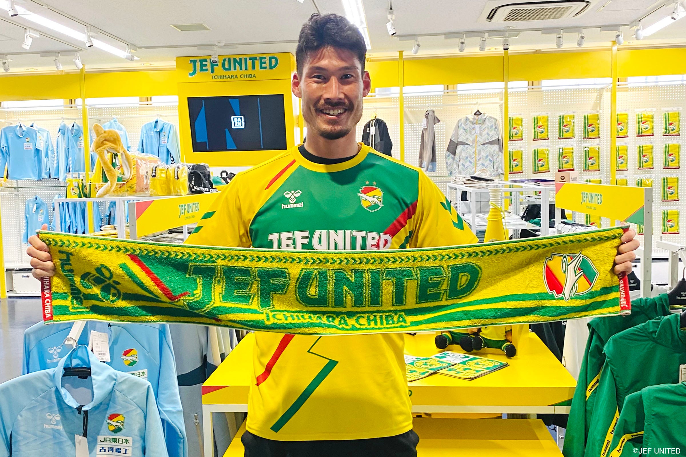 ジェフユナイテッド市原・千葉のヒュンメル製コンフィットTシャツ発売