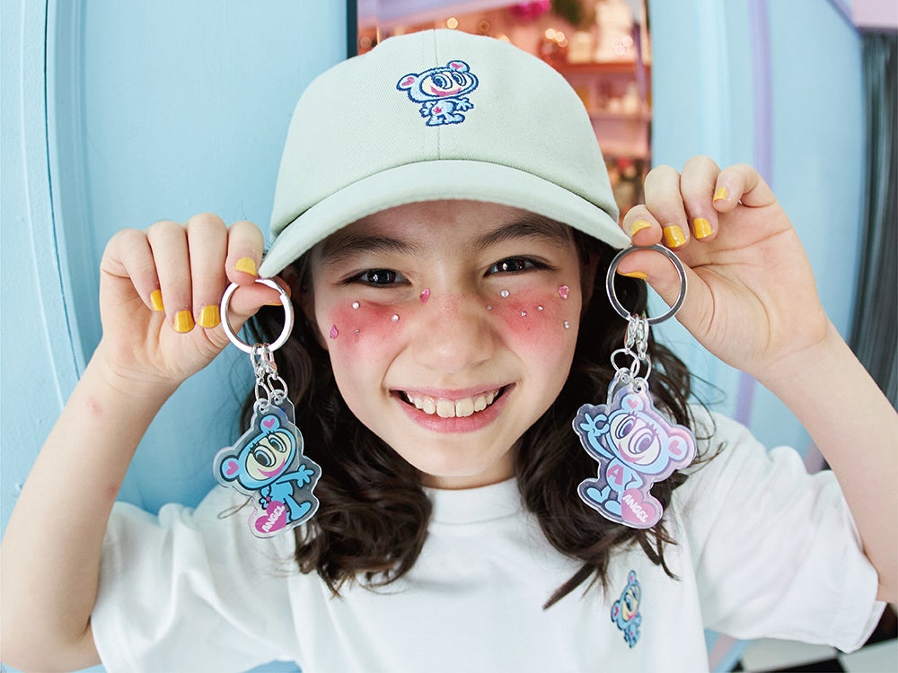 2000年代に⼀世を⾵靡した「ANGEL BLUE（エンジェルブルー）」35周年