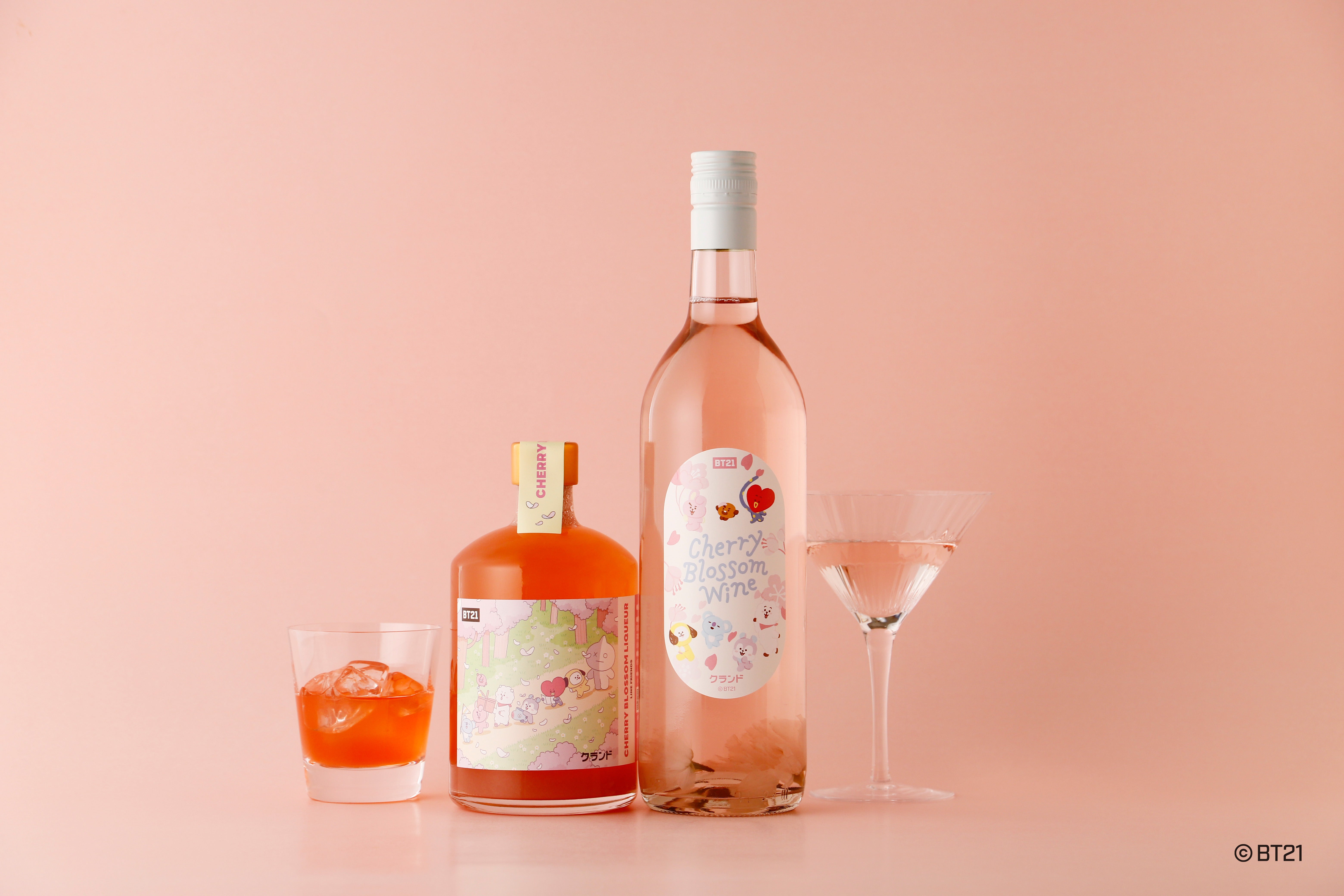 BT21とタイアップした「BT21 THE CRAFT DRINK SHOP」に限定ラベルの桜