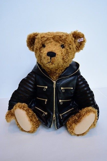 Teddy Bear designed by JUNKO KOSHINO | めざましmedia | “好き”で