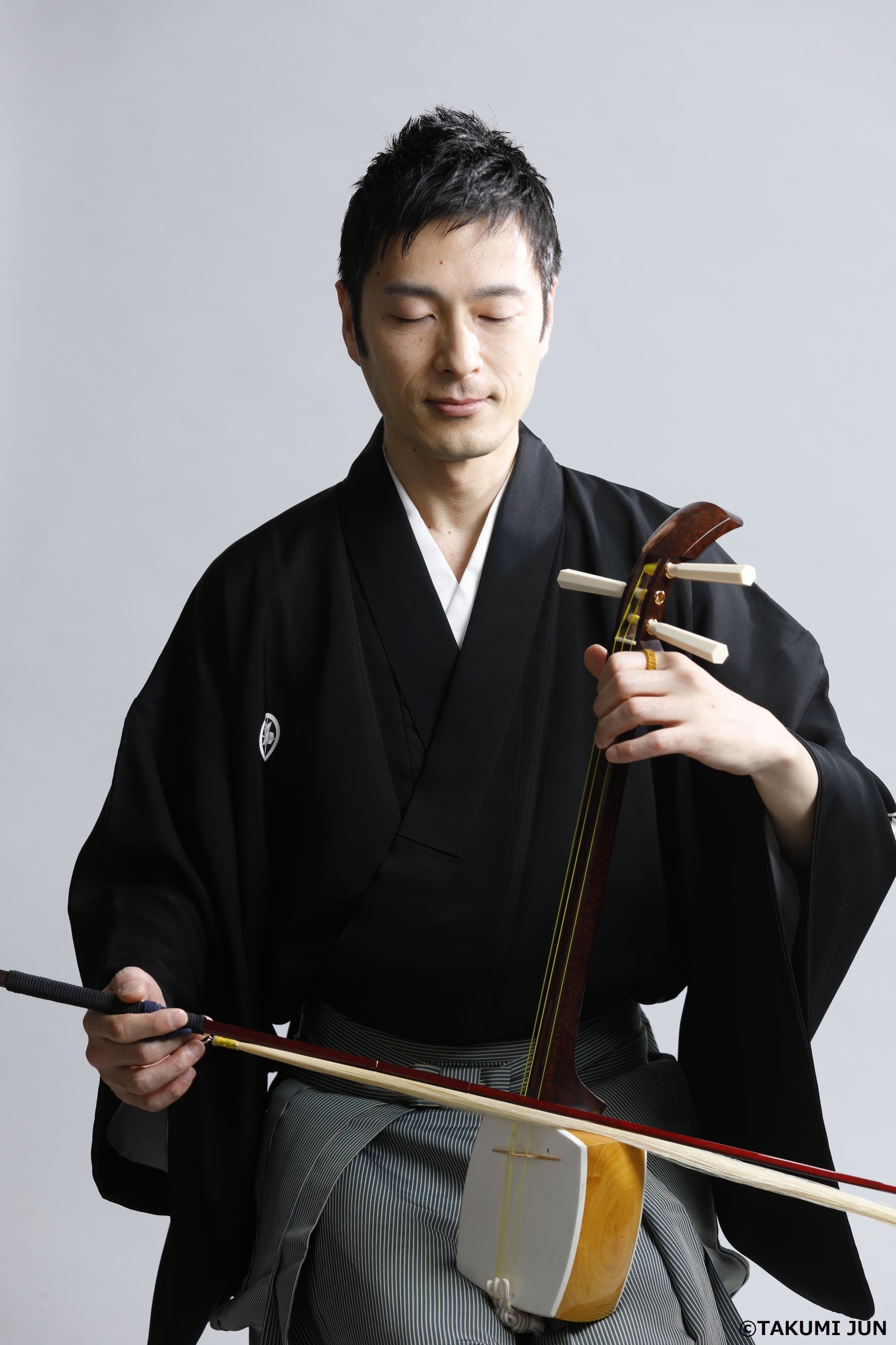 日本独自の擦弦楽器「胡弓」の伝統と革新をテーマに『木場大輔 胡弓
