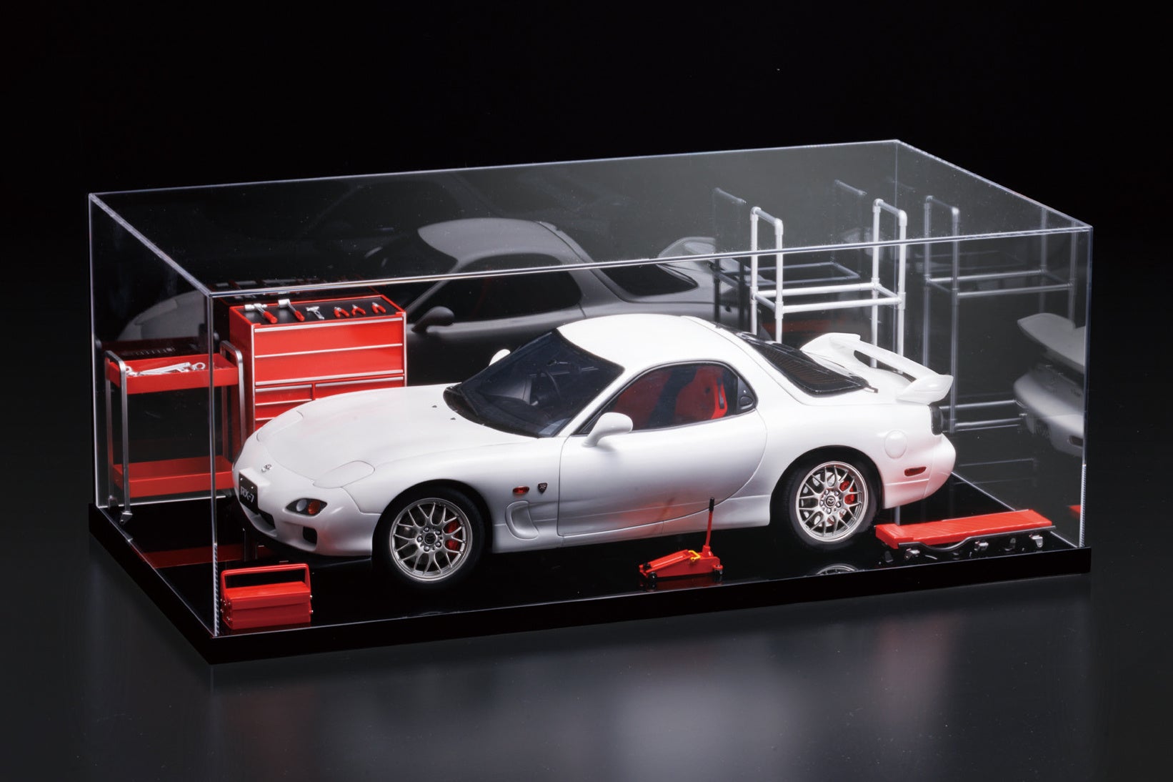 ロータリーエンジンを搭載した特別限定車が1/8スケールで登場 週刊