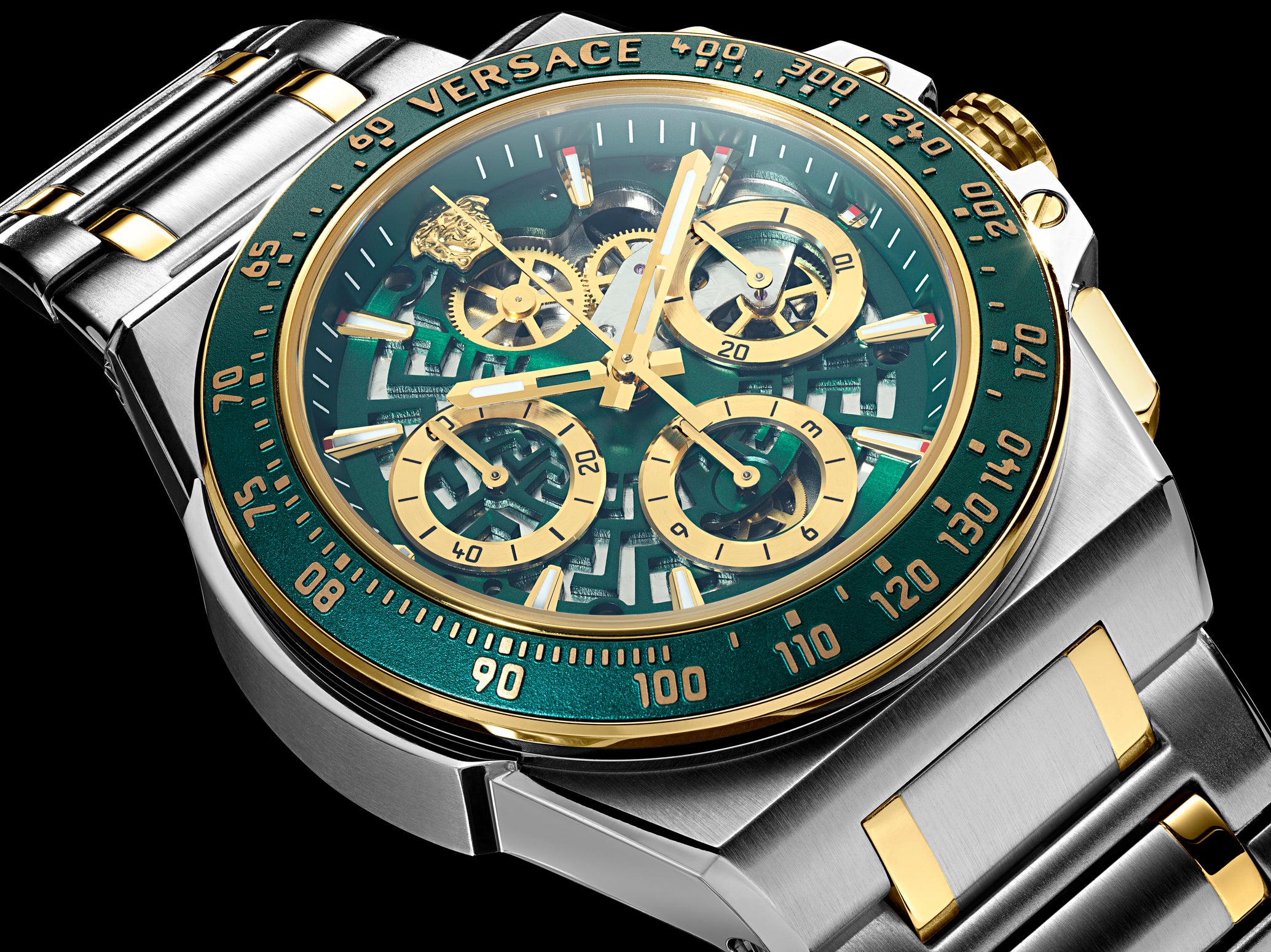 世界限定500本】『VERSACE（ヴェルサーチェ）』は、ブランド初となる