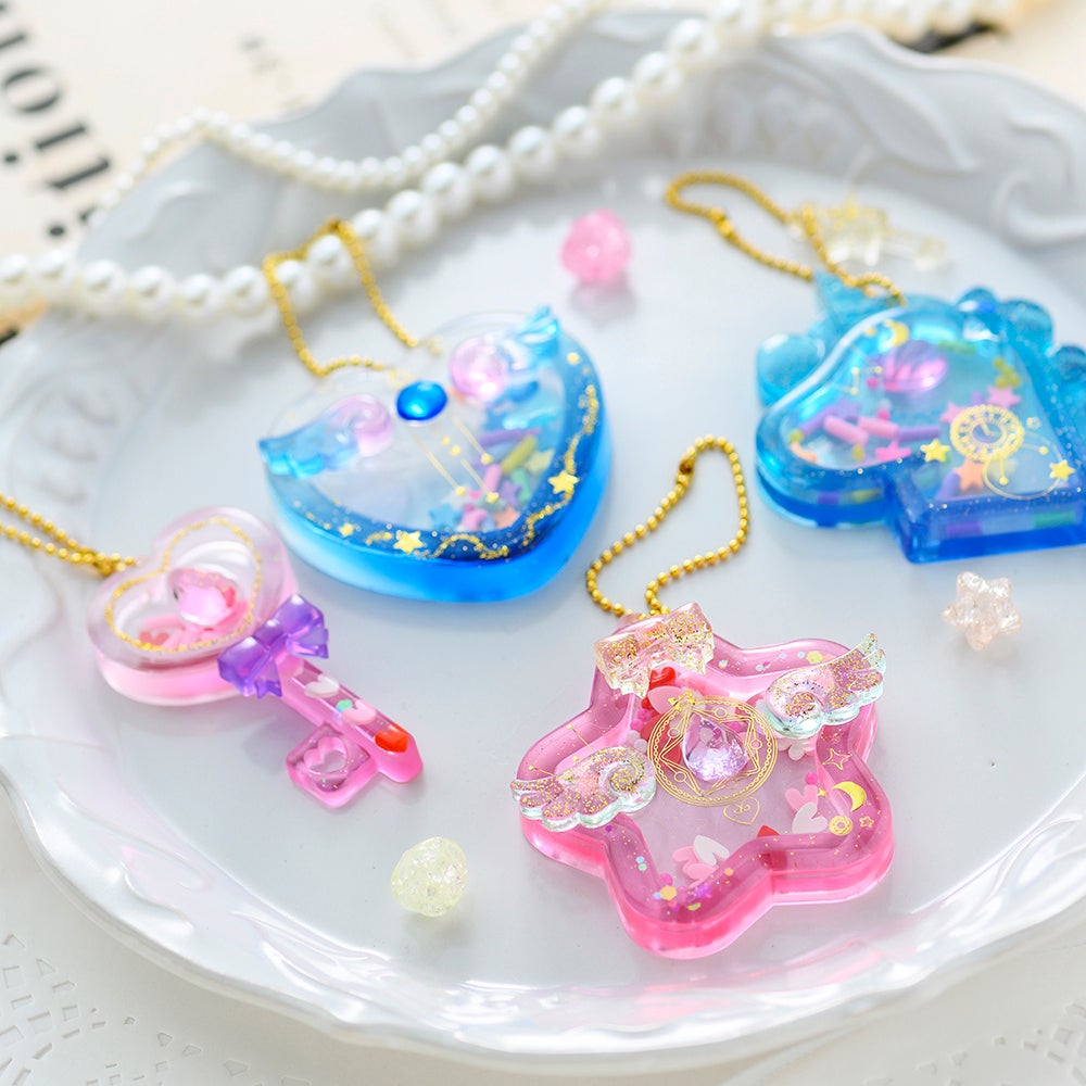 完売店続出で大増刷☆】つやつやキラキラ！ 本格的なシェイカーが