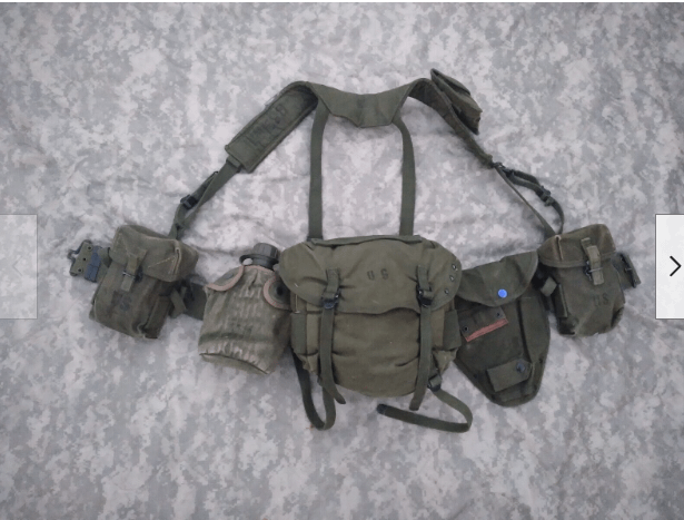 これってM1956装備って歴史的に正確なの？ : r/Militariacollecting