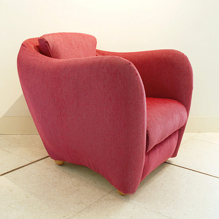 IDEEで人気の「MINI MILLER ARM CHAIR」に限定カラー登場 | 株式会社