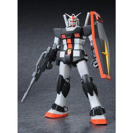 31年の時を経て1/100初のキット化！「MG 1/100 プロトタイプガンダム