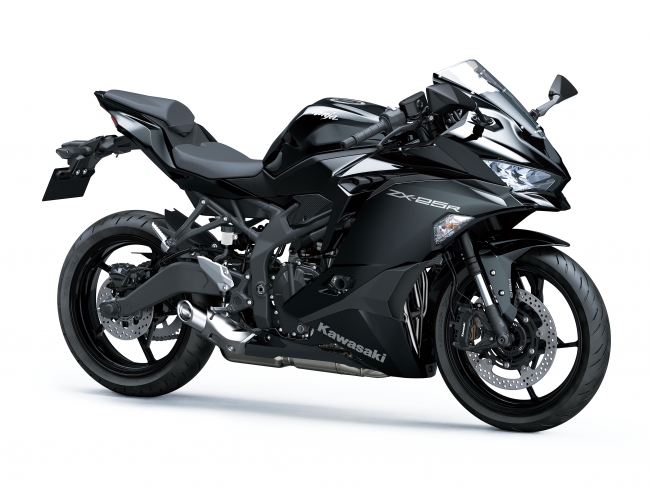 カワサキから、待望の250ccクラス四気筒モデル「Ninja ZX-25Rシリーズ