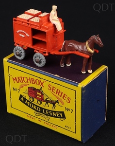 Matchbox No. 7a Horse Drawn Milk Float - QDT