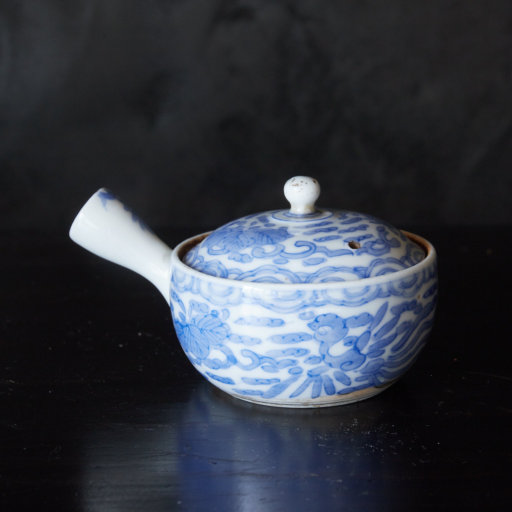 江戸時代 古伊万里 白磁染付桐文横手急須（1603–1867CE） | 入蘆花