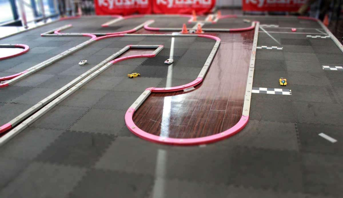 ミニッツグランプリサーキット - KYOSHO RC