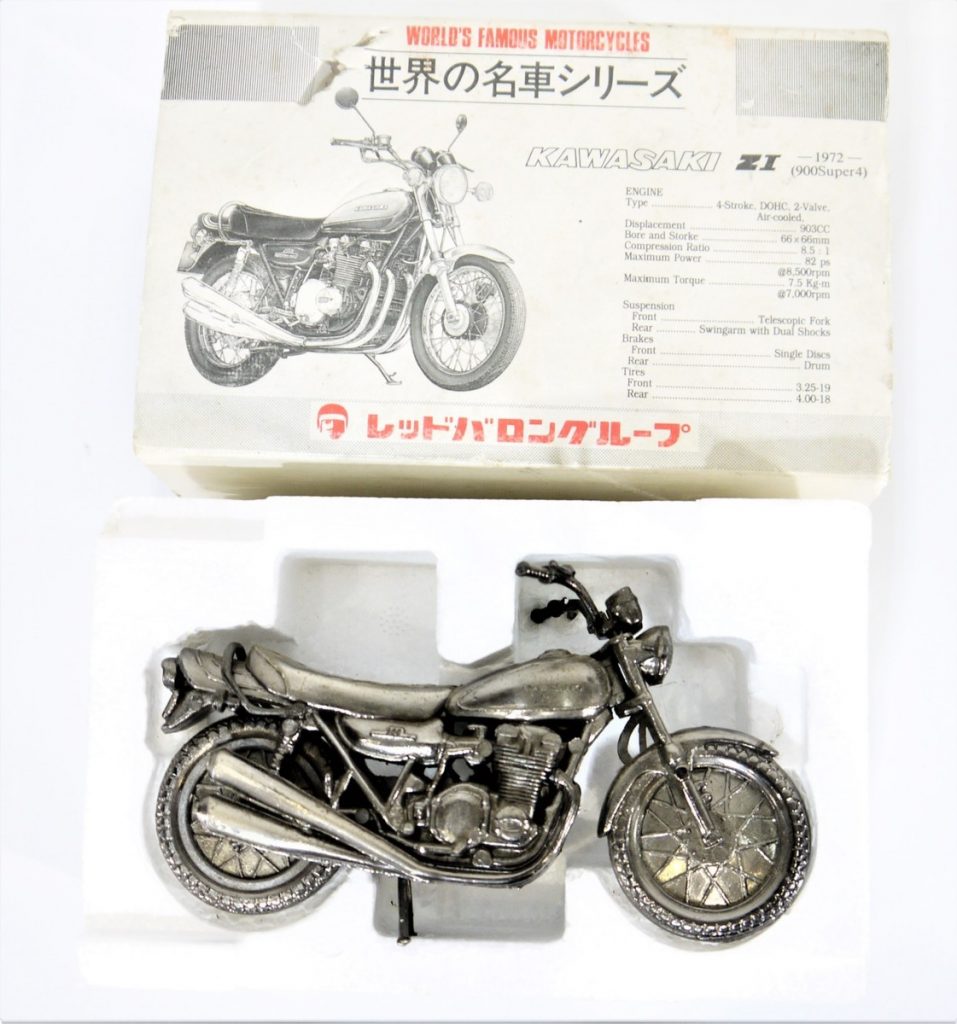 レッドバロン 世界の名車シリーズ KAWASAKI Z1 1972(900Super4