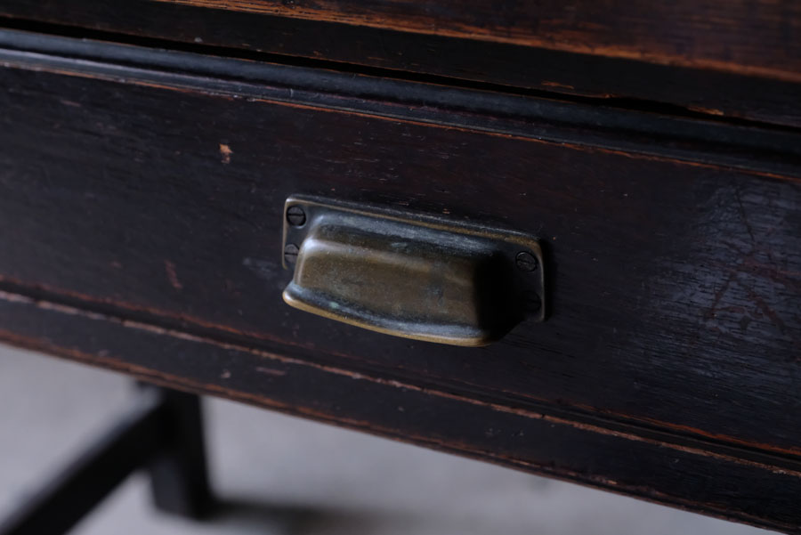 昔の郵便局で使われていた作業机 | REFACTORY antiques