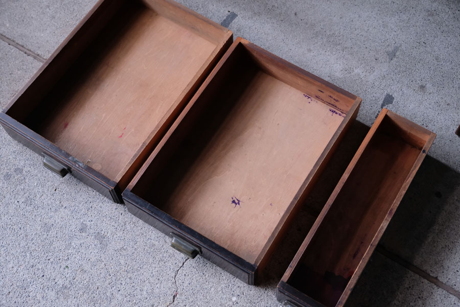 昔の郵便局で使われていた作業机 | REFACTORY antiques