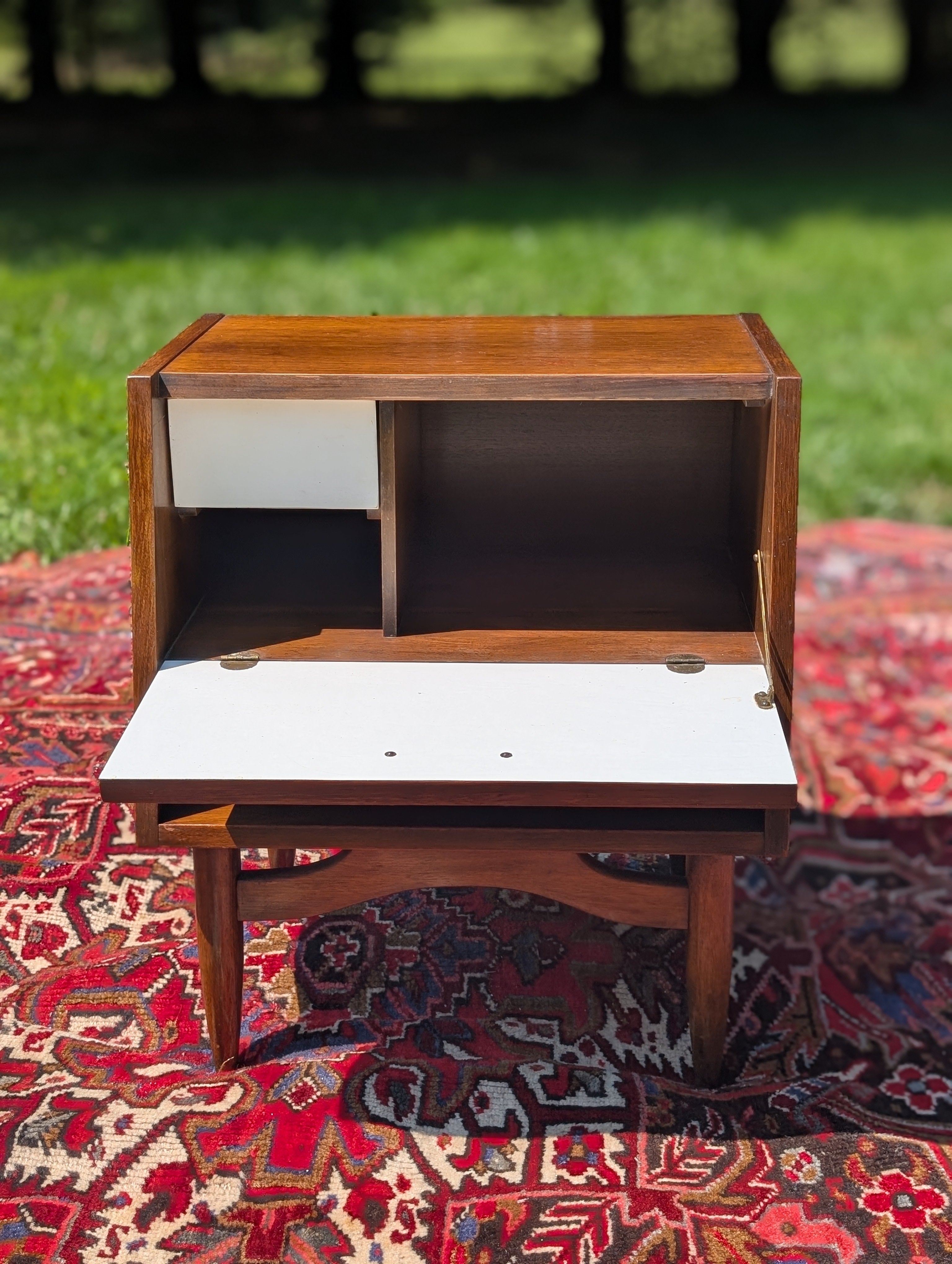 Storage – RETROFLECTION