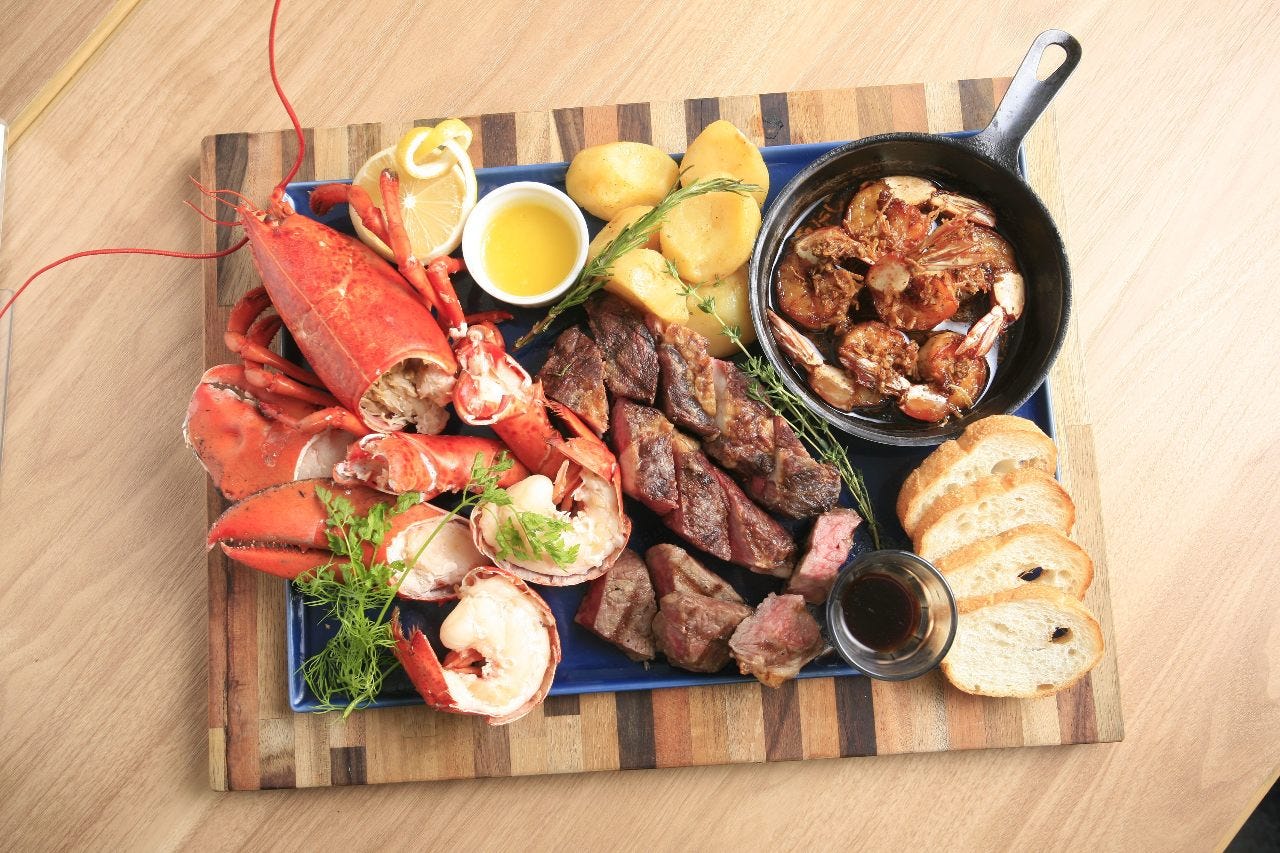 THE GALLEY SEAFOOD＆GRILL(ザギャレイシーフードアンドグリル)（二子