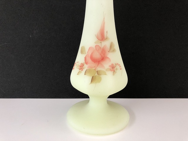 Fenton フェントン社製バーミーズグラス ヴァセリン フラワーベース