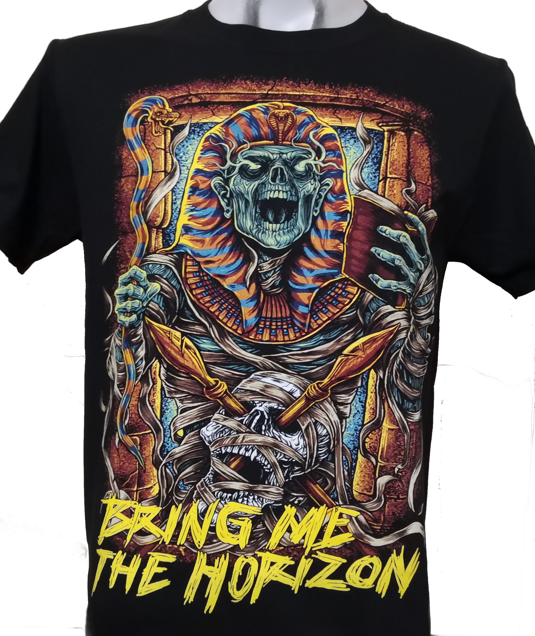 bringmehorizon019.jpg