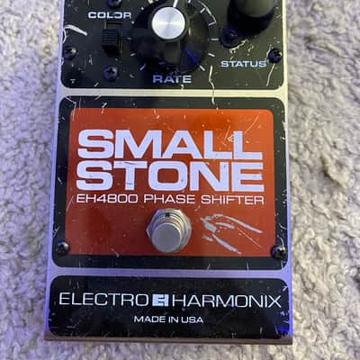 Electro-Harmonix Small Stone EH4800 Phase Shifter | Reverb