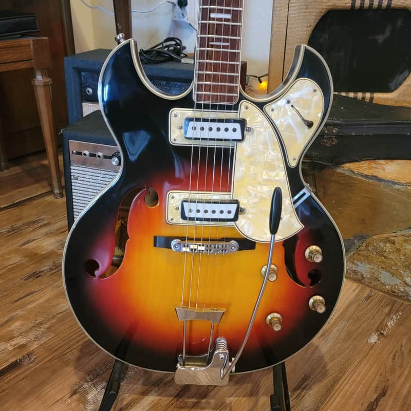 Aria Diamond 1202T Semi Hollow Body Electric Guitar Japan 1960s