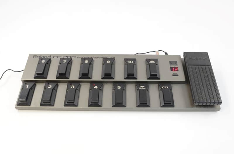 Roland FC-200 MIDI Foot Controller w/ Power Supply | Reverb