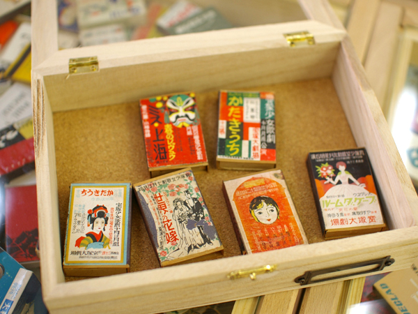 宝塚歌劇のマッチも展示！昭和レトロなラベルデザインに心魅かれる