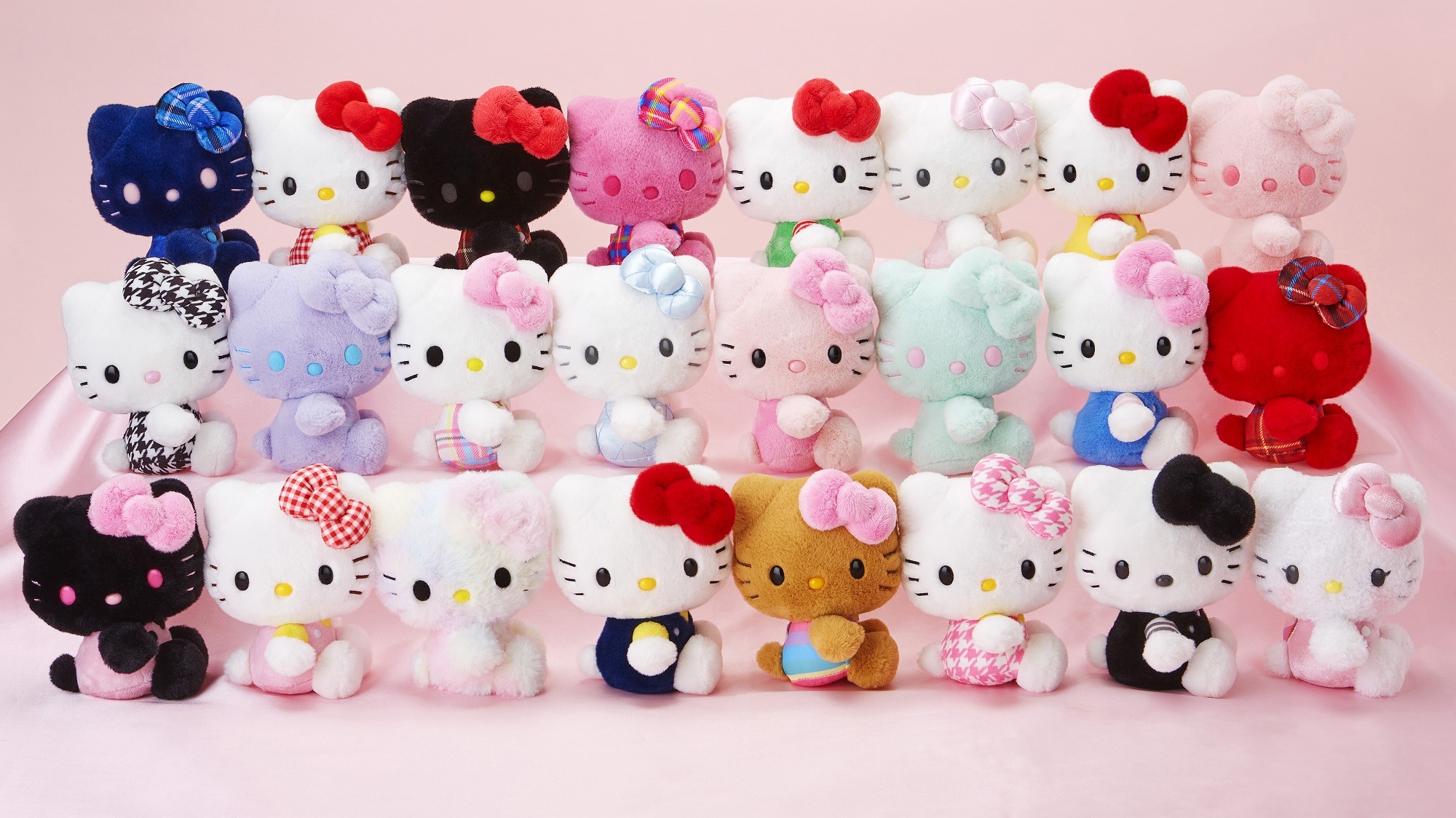 ハローキティ」ぬいぐるみコレクション♪ 全身真っ赤なキティも！ 50th