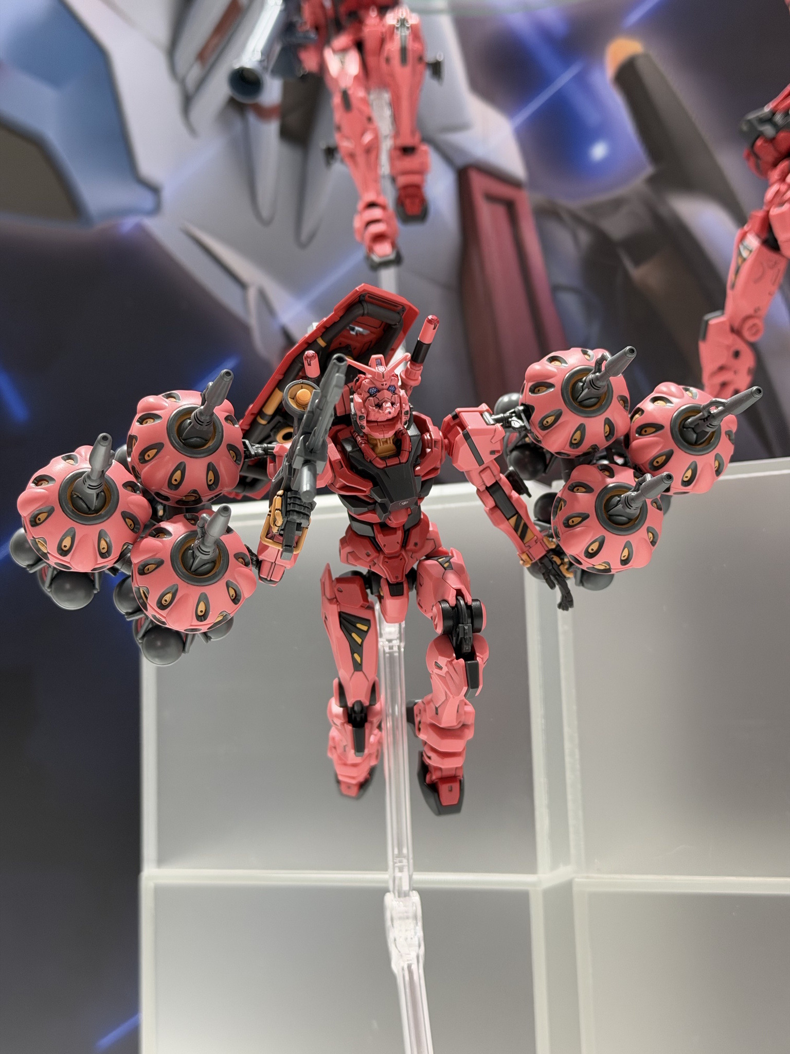 ジークアクスより「HG 赤いガンダム用拡張セット」発表！ビット6基装備