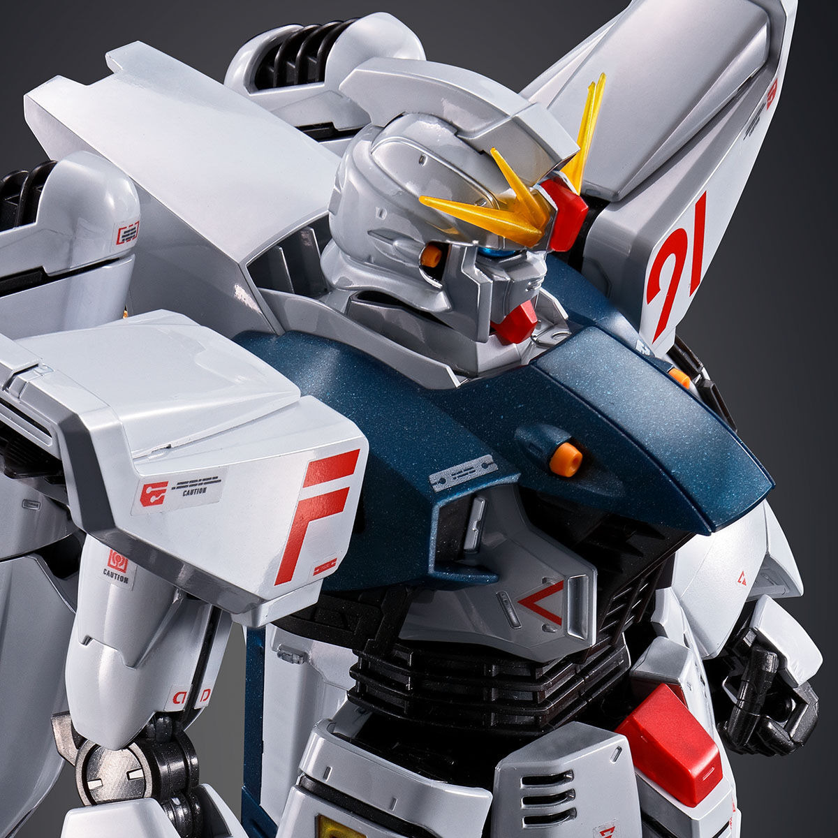 ガンプラ「MG ガンダムF91 Ver.2.0［チタニウムフィニッシュ］」が再販