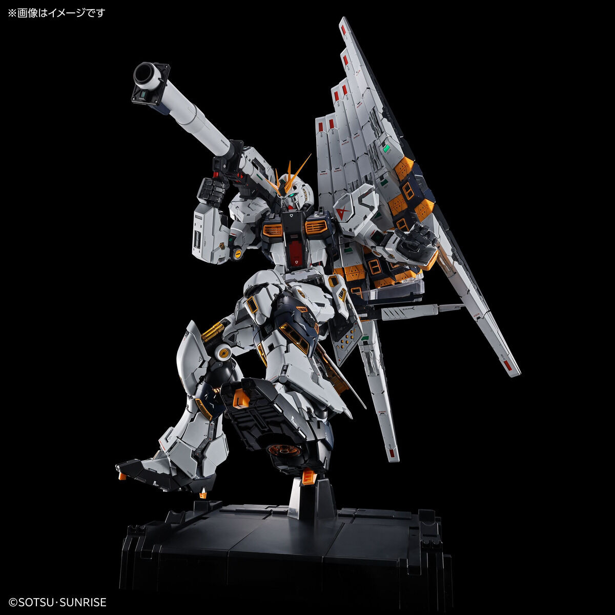 究極のガンプラ「PG UNLEASHED 1/60 νガンダム」がプレバンで抽選販売