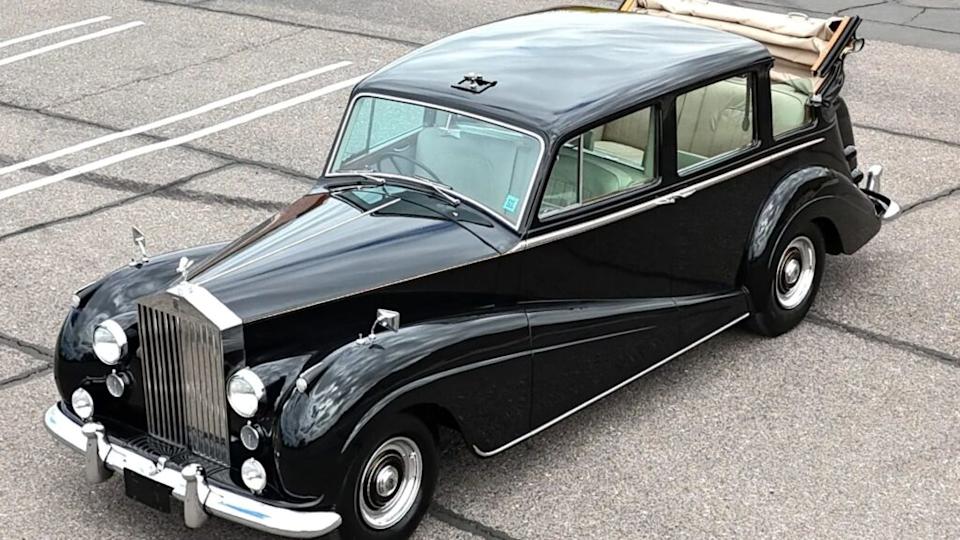 Ex-Queen Mother's 1957 Rolls-Royce Silver Wraith Landaulette