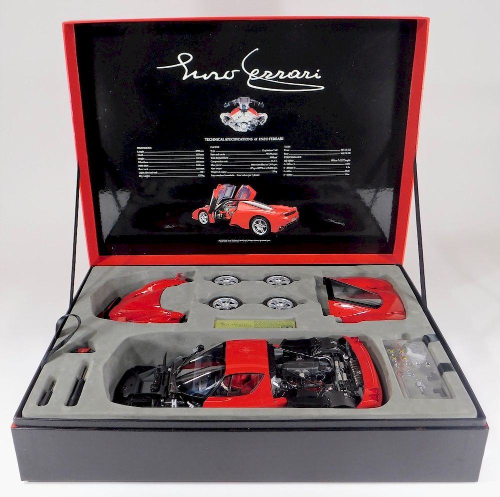 Tamiya Club 1:12 Ferrari Enzo Diecast Car Model sold at auction on