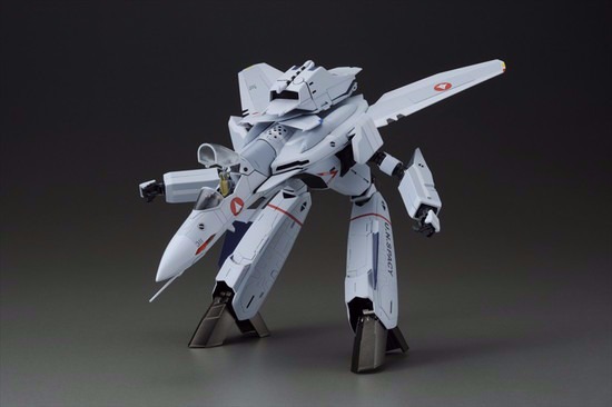 アルカディア マクロスゼロ 1/60 完全変形VF-0A フェニックス 工藤シン