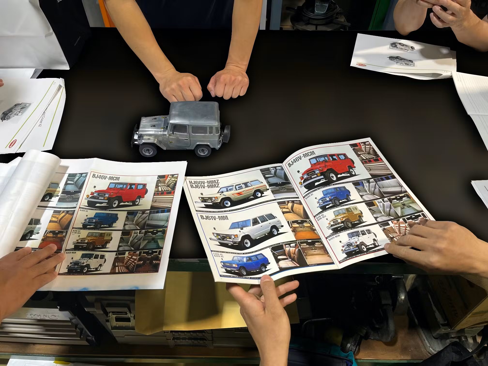限定400台】ランクル“40” 1/18ミニカー 『【再始動！】ランクル“40”を