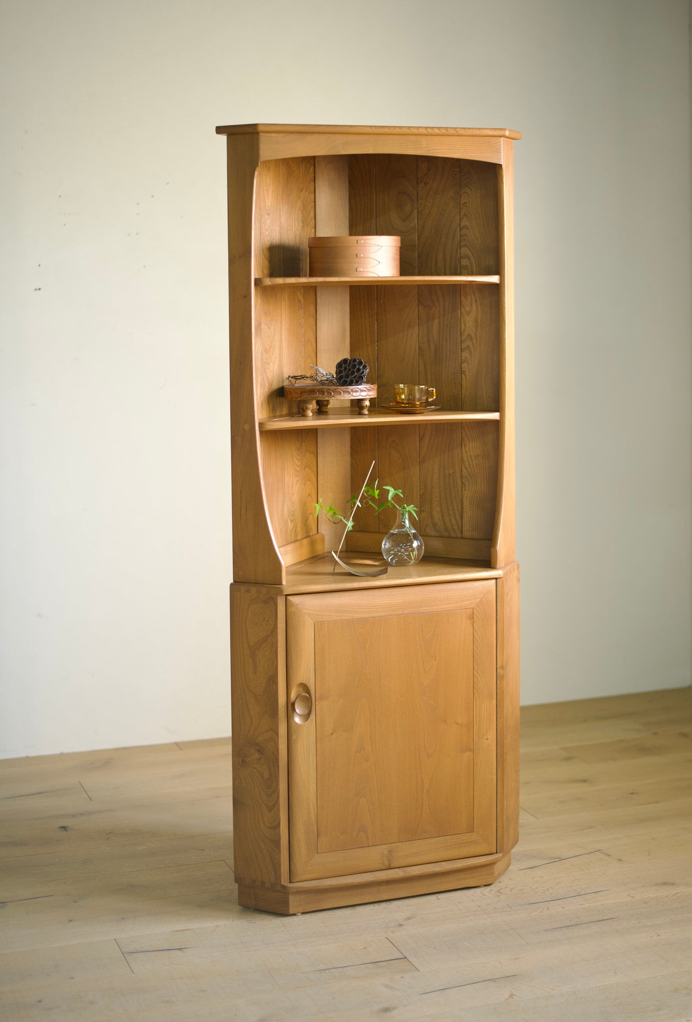 アーコール コーナーキャビネット / ercol windsor corner cabinet