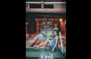 武田玲奈10周年写真集の発売を記念し、渋谷HMVでイベント開催 - SAUNA