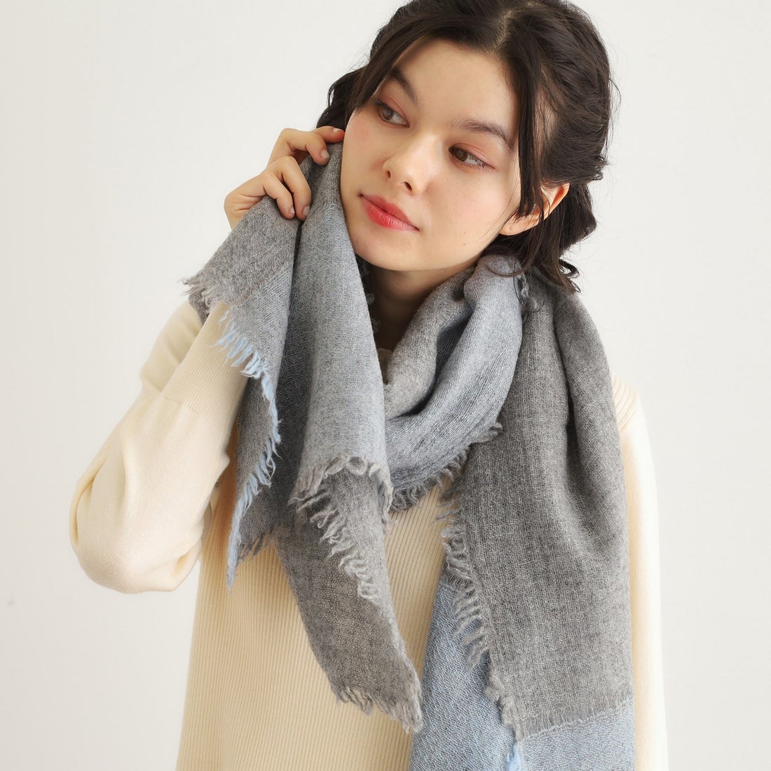 ローラ アシュレイ LAURA ASHLEY 切り替えストール （オフホワイト(003
