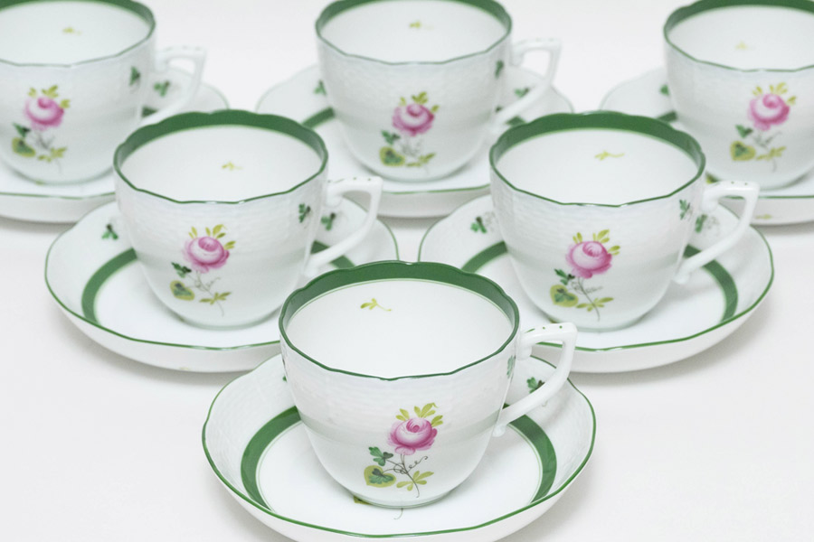 アウガルテンのマリアテレジア、ヘレンドのウィーンの薔薇など定番人気