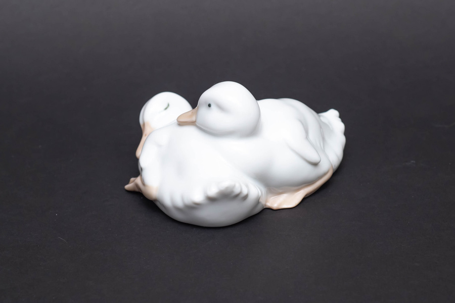 NAO フィギュリン『Two Ducks（2匹のアヒル）』を買い取りました