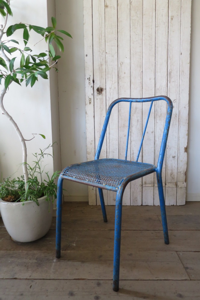 フランスアンティーク ガーデンチェア ブルー メッシュ座面 | antiques