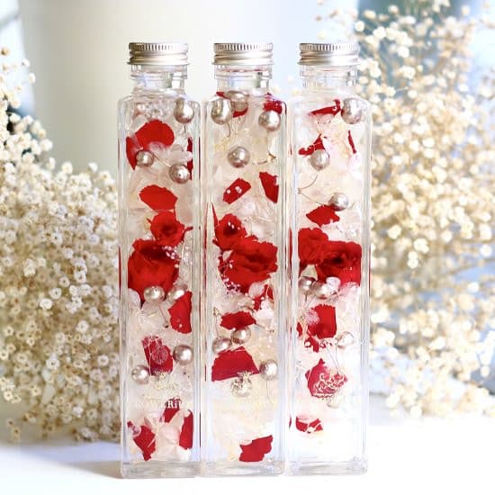 SNSやテレビで話題！ギフトに大人気の永遠に咲き続けるお花「FLOWERiUM