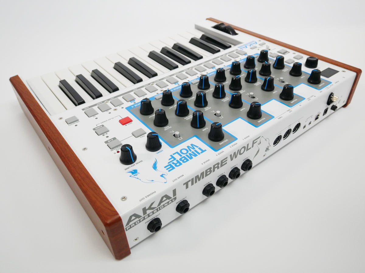 AKAI Timbre Wolf (中古)