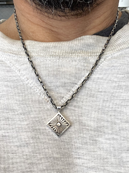 Square Sunburst Pendant by Howard Nelson [ロングブランチ ウェッブ