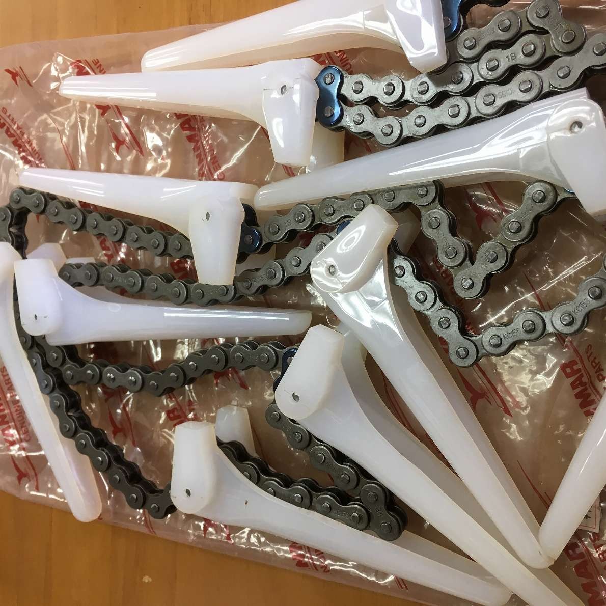 楽天市場】ヤンマー純正 コンバイン用引き起こしチェーン [1E8940