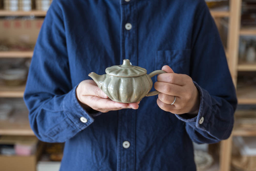 作家 笠原良子 | 和食器 | オンライン陶器販売 四季折折 – 四季折折