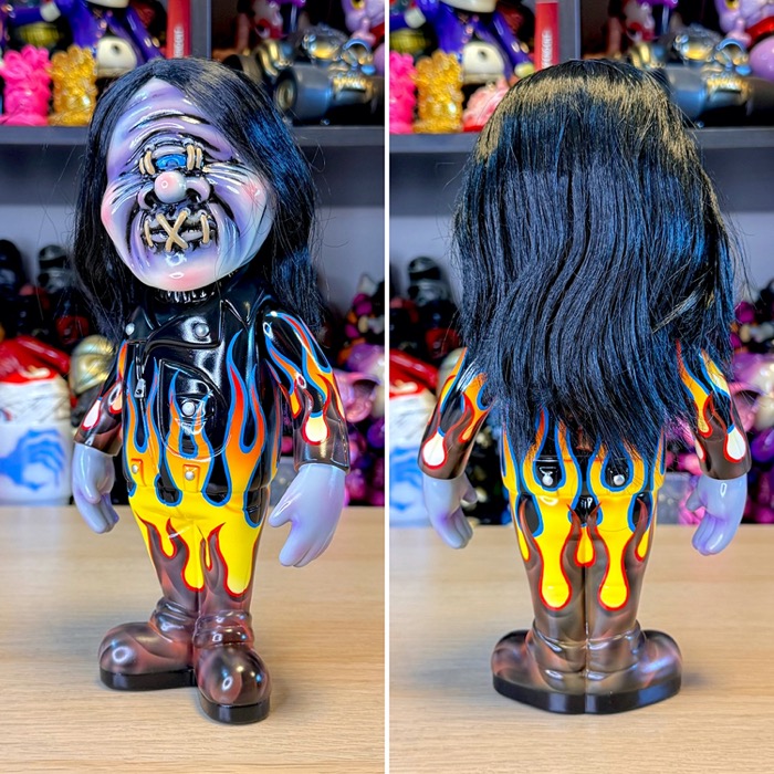 BlackBook ToyのMonster Farmアートショー「Death Dealer3」にワンオフ