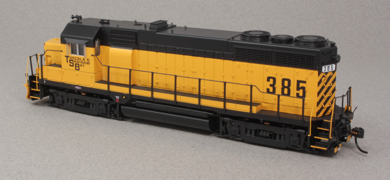 8910 EMD GP35 - Tuscola & Saginaw Bay 385 - Stealth – Smokebox